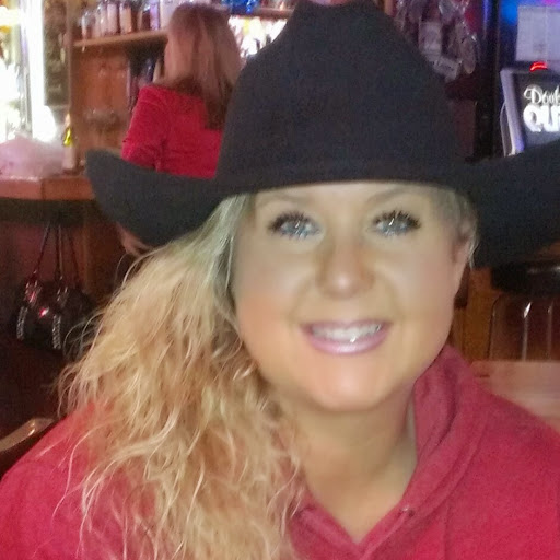 Angela Casteel Photo 27
