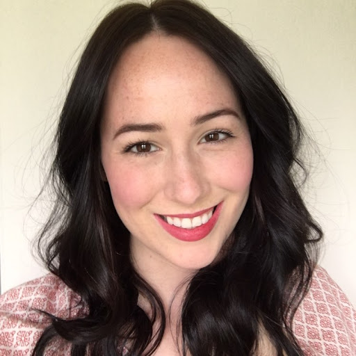 Elizabeth Spragg Photo 17