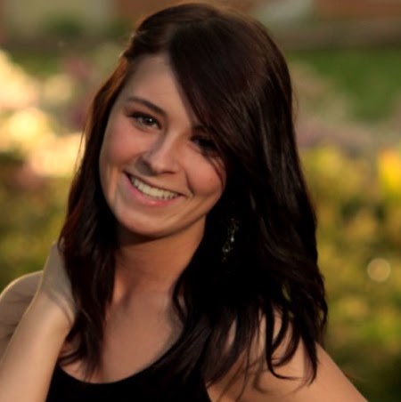 Erin Fisher Photo 22