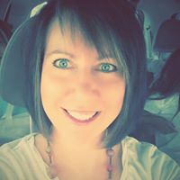 Angela Dietrich Photo 37
