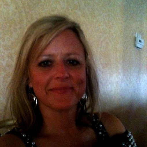 Janet Dean Photo 17