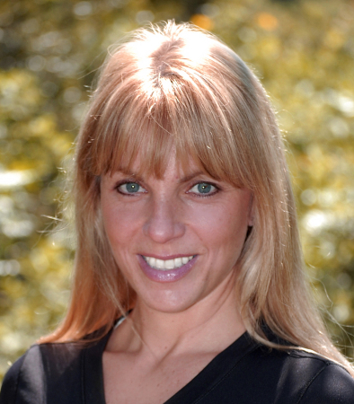 Jennifer Bowden Photo 12