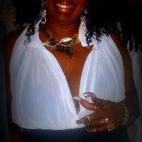 Pamela Maynard Photo 12