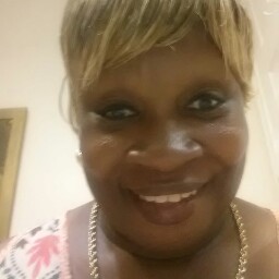 Evelyn Harris Photo 15