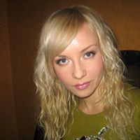 Christie Lynch Photo 9