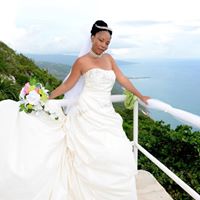 Beverley Robinson Photo 19