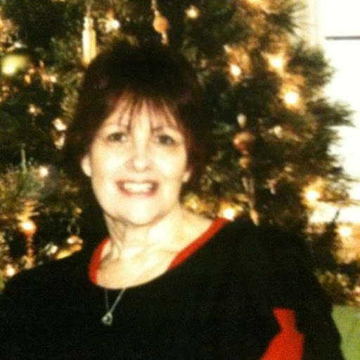 Catherine Nichols Photo 34