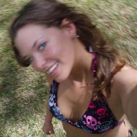 Robyn Lee Photo 32