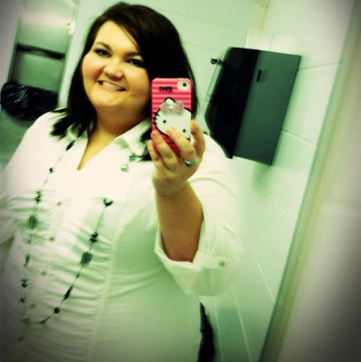 Victoria Bentley Photo 17