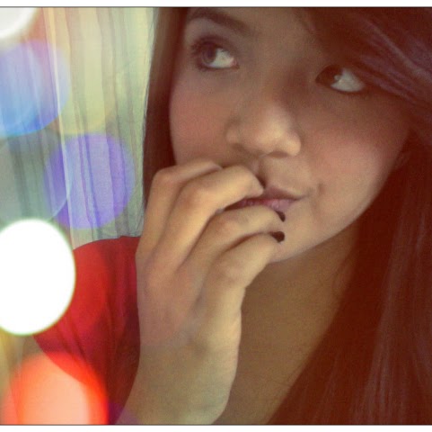 Mayra Flores Photo 24