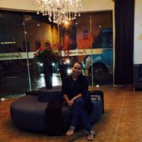 Elizabeth Rosado Photo 29