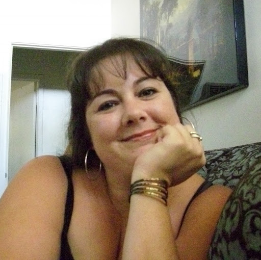 Julie Copeland Photo 27