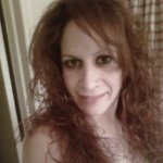 Julie Nieves Photo 1