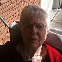 Doris Summers Photo 11