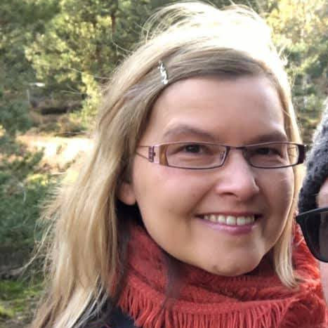 Claire Atkinson Photo 6