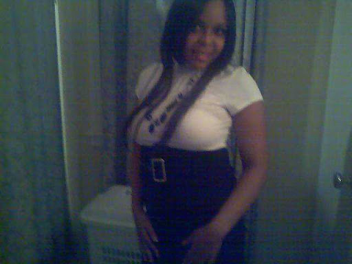 Shirley Battle Photo 16