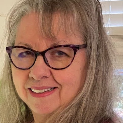 Lynda Kerr Photo 22