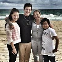 Renee Kenny Photo 22