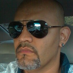 Ramon Armendariz Photo 23