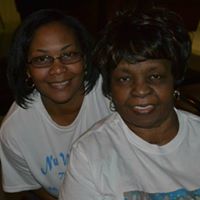 Sandy Woodruff Photo 11