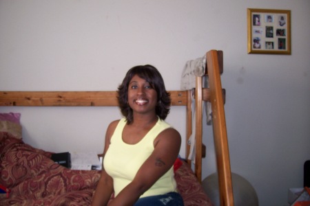 Victoria Brown Photo 12