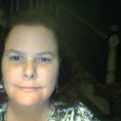 April Sullivan Photo 15
