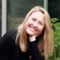 Kirsten Robinson Photo 19