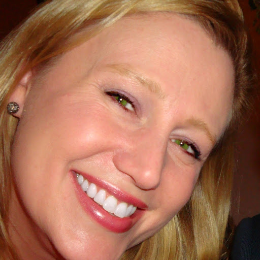 Alison Hess Photo 10