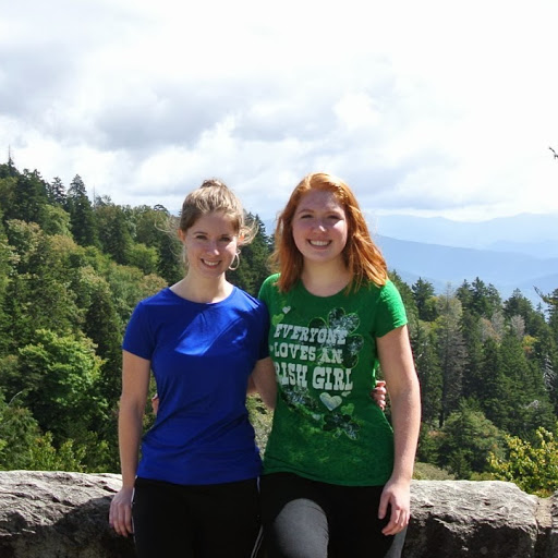 Sarah Larson Photo 39