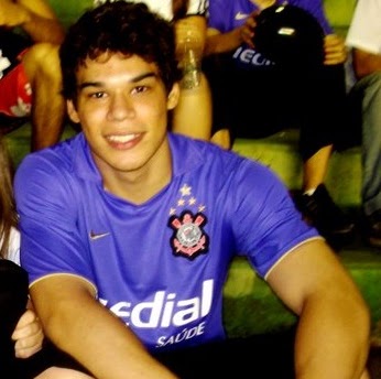 George Pimentel Photo 13