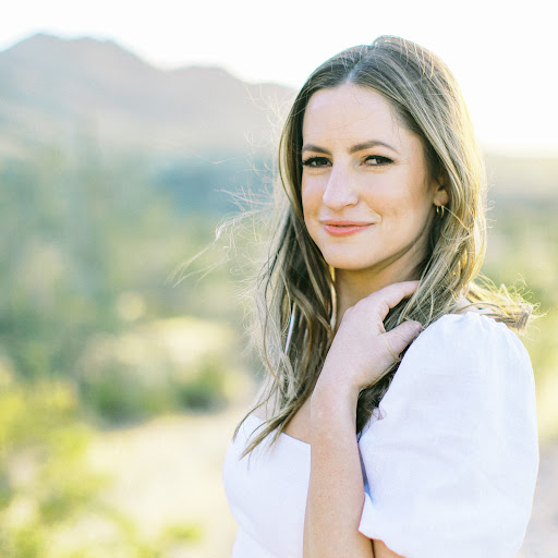 Annie Carson Photo 13