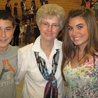 Louise Reese Photo 12