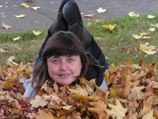 Lori Bishop Photo 30
