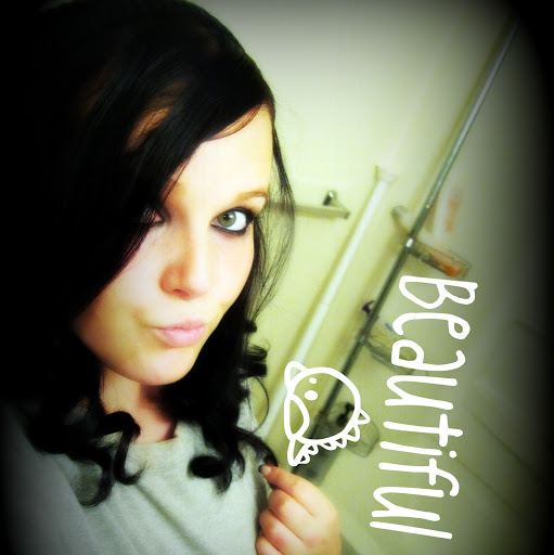 Emily Brown Photo 27