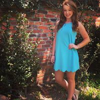 Holly Petersen Photo 14
