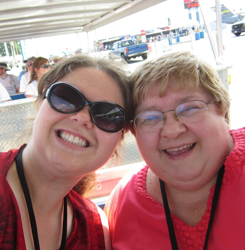 Laurie Schmidt Photo 33