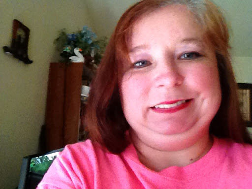 Elizabeth Lovelace Photo 25