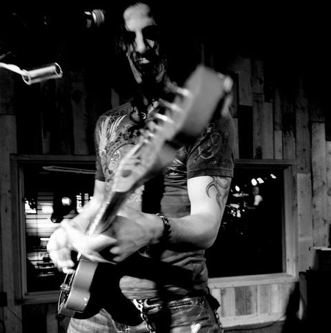 Eric Wicks Photo 37