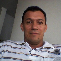 Gerardo Luna Photo 31