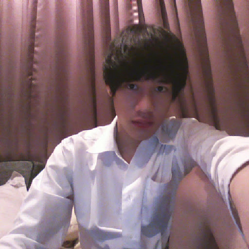 Max Valentine Photo 26