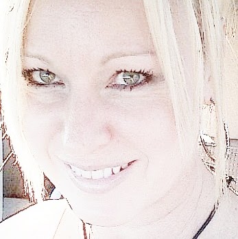Michele Locke Photo 19