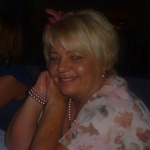 Heather Dutton Photo 37