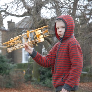 Max Fry Photo 30