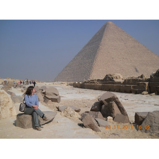 Sandra Doherty Photo 4