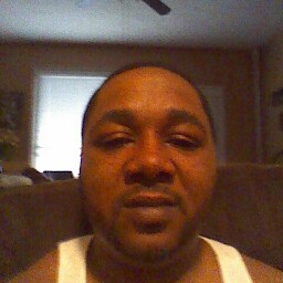 Andre Long Photo 11