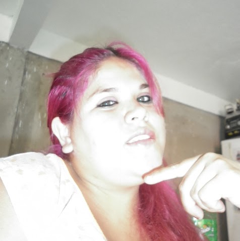 Debora Lopez Photo 13