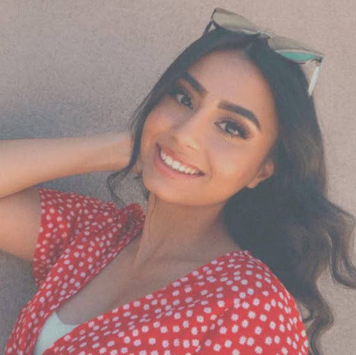 Angela Padilla Photo 10