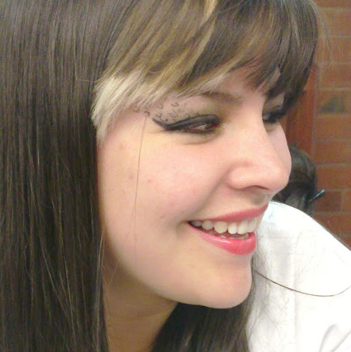 Melissa Robles Photo 19