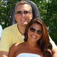 Michelle Larson Photo 30