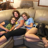 Julie Menefee Photo 1